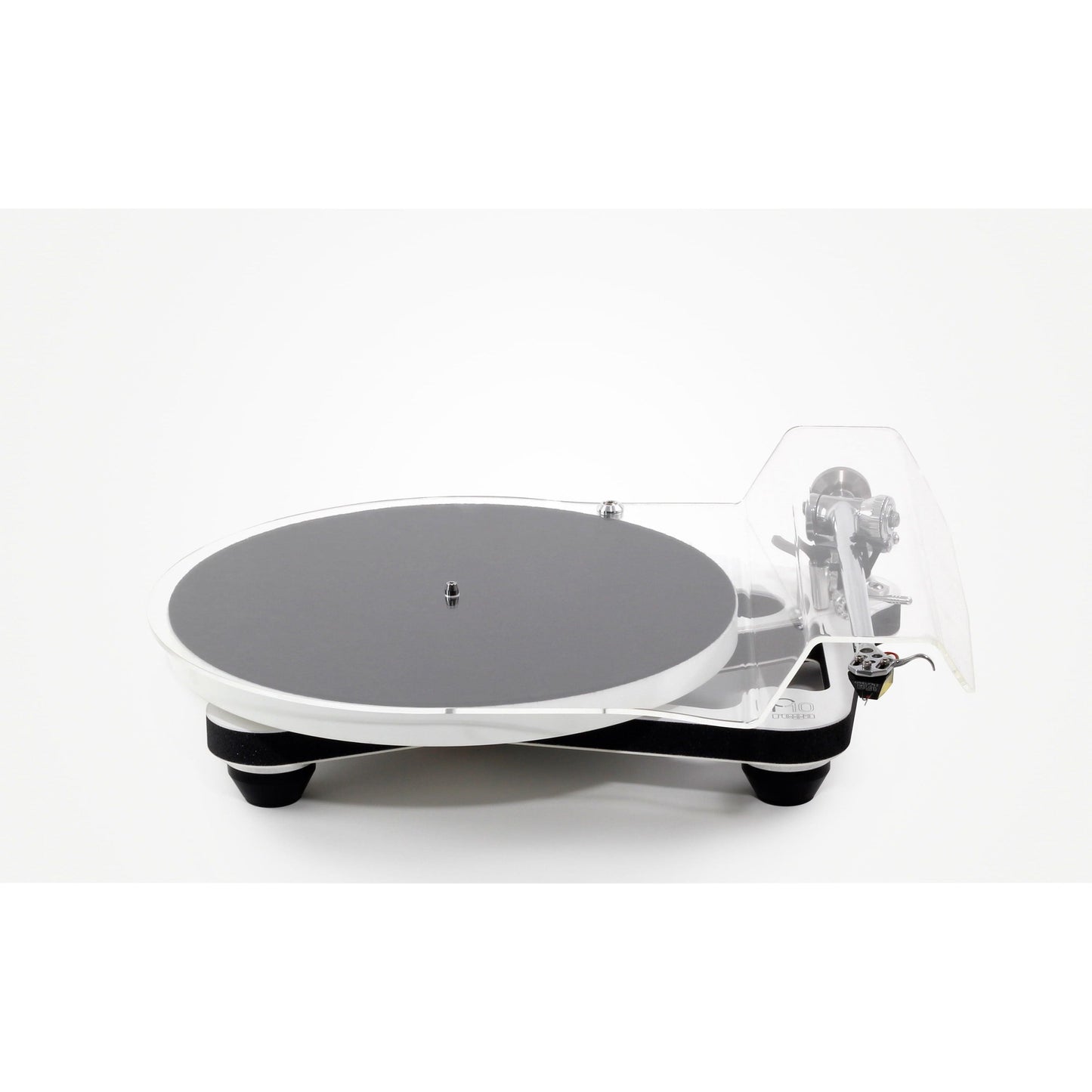 Rega - Planar 10 Turntable ; VINYLGLOB