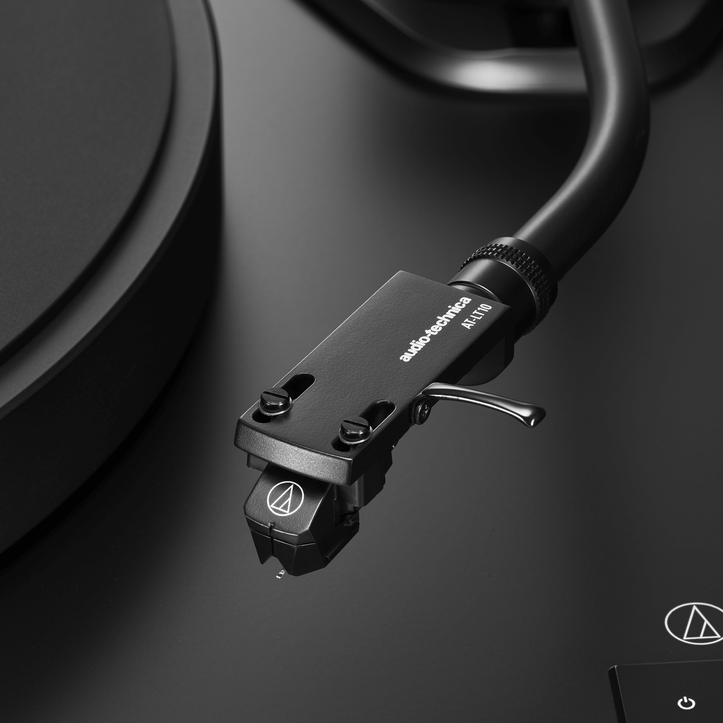 Audio Technica - AT-LP8X Semi-Automatic Direct-Drive Turntable ; VINYLGLOB